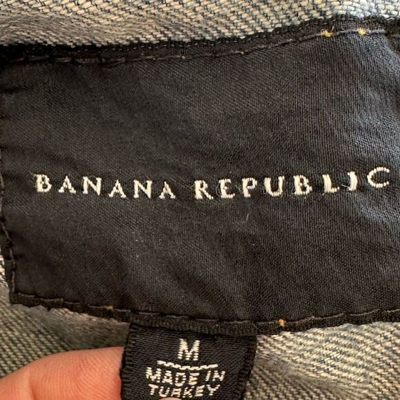 Upcycled Womens SZ M Classic Denim Jean Jacket Banana Republic Hand Embellished - Picture 7 of 8